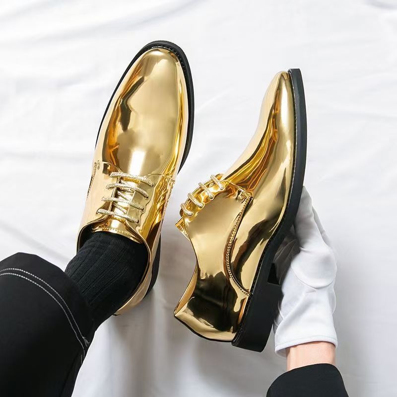 Formal Men Daily Wear Shoes - أحذية جلدية مدببة يومية للرجال، عروض
